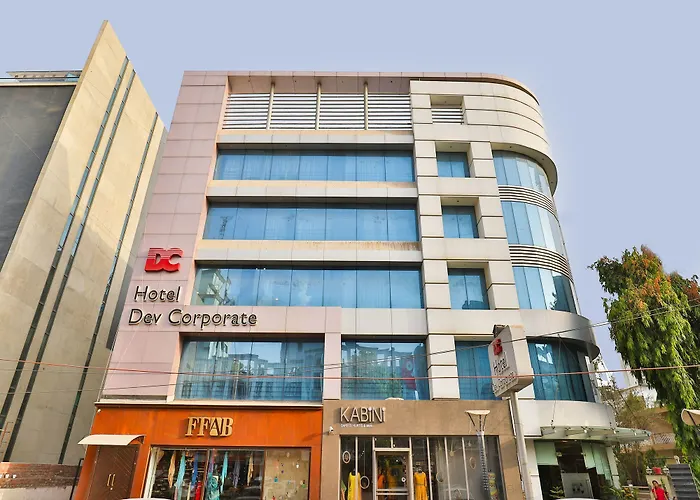 Capital O 15537 Dev Corporate Hotel Ahmedabad